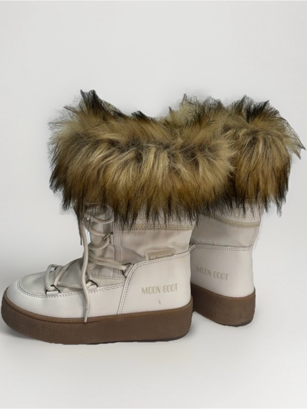 ✨ Moon Boot Faux Fur Winter Boots – Cream/White | Gently Used | US Size 1 ✨ - Picture 5 of 7